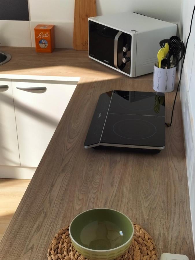 Chez Cali Apartment Eyrans ภายนอก รูปภาพ